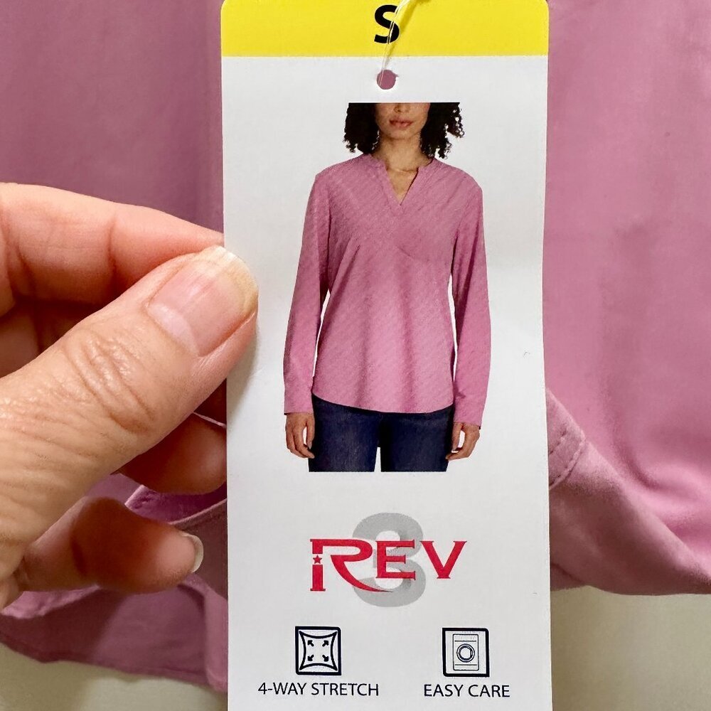 Rev3 Women's Tunic Top Blouse Size S Dusty Pink Center Back Pleat Stretch NEW